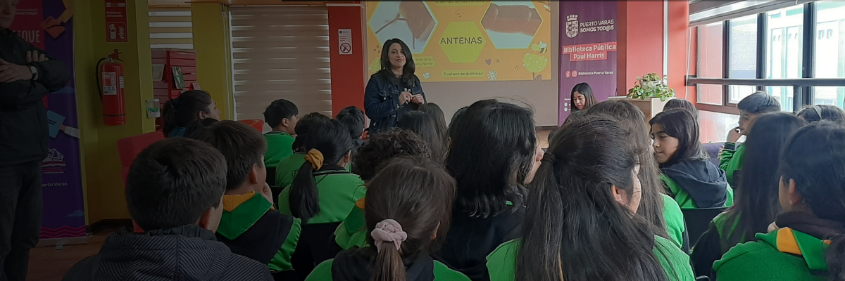 An educational and sensory experience in the heart of the native forest.